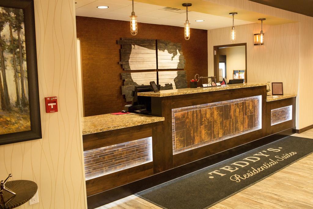 Teddy'S Residential Suites Watford City Eksteriør bilde