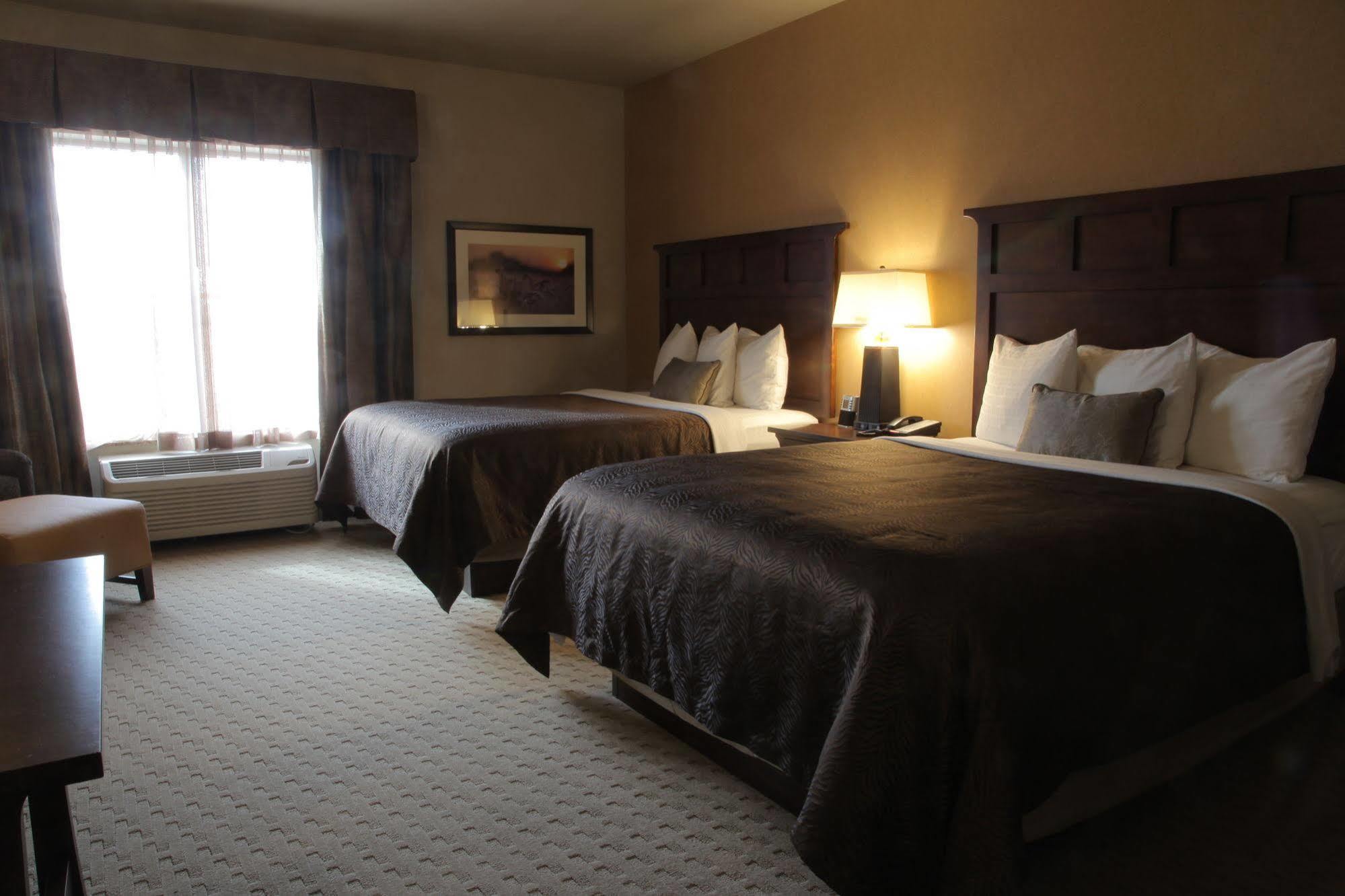 Teddy'S Residential Suites Watford City Eksteriør bilde